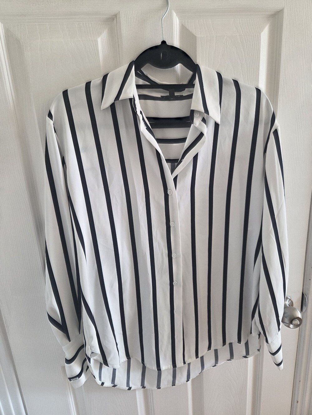 Dynamite White Button-Down Shirt with Navy Blue Vertical Stripes - Picture 2 of 2